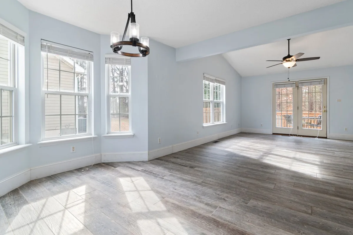 Clean, safe room after biohazard cleanup in Woodbury, NY
